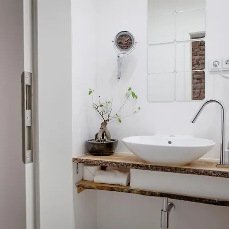 Gallery Loft *