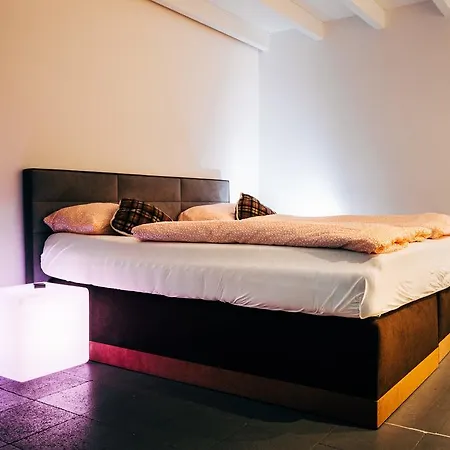 Gallery Loft Apartment Cologne