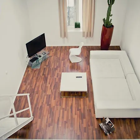 Gallery Loft *