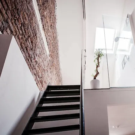 Gallery Loft *